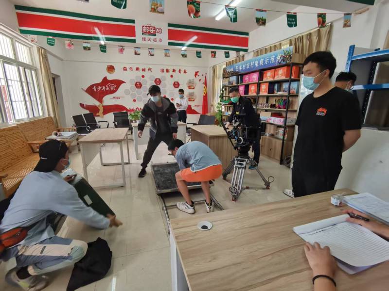 湖口县广告片拍摄公司：极简主义践行者，少即是多的视觉哲学